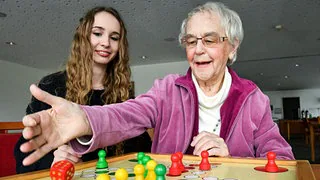 Zivildienst soll offenbar zurückkommen – Bundesfreiwilligendienst vor Konkurrenz