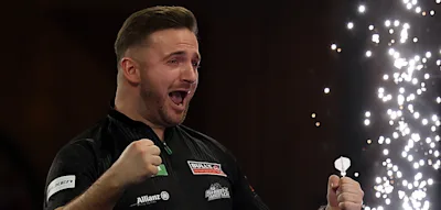 „In der Hose geknistert“ – Deutscher Traumstart in die Darts-WM