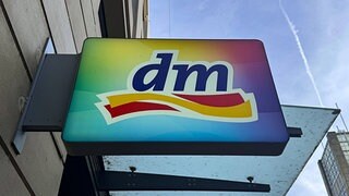 Drogeriemarkt dm startet Online-Apotheke