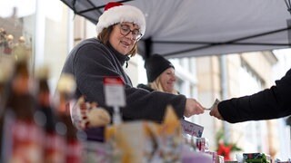 Schlechtes Weihnachtsgesch&auml;ft: "Menschen halten sich zur&uuml;ck im Konsum"