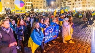 Fast die H&auml;lfte der gefl&uuml;chteten Ukrainer will in Deutschland bleiben