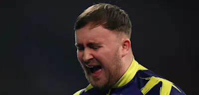 &bdquo;Je schneller, desto besser&ldquo; &ndash; Luke Littler st&uuml;rmt ins Halbfinale und lobt die Fans