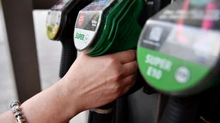 CO2-Preis steigt 2026: Wird Heizen und Tanken damit teurer?