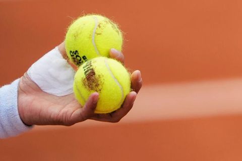 Bizarres Tennismatch sorgt f&uuml;r Aufsehen &ndash; Verband r&auml;umt Fehler ein