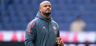 Der heiklen Frage zu Urbig weicht Kompany aus