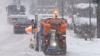 Bahn-Verkehr weiter gest&ouml;rt &ndash; Weniger Unf&auml;lle auf den Stra&szlig;en