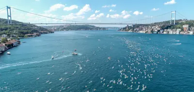 Monate nach dem Wettkampf wird im Bosporus die Leiche des Schwimmers gefunden