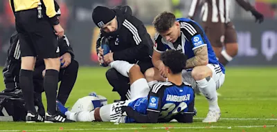 HSV-Youngster f&auml;llt nach Foul im Derby f&uuml;r Monate aus