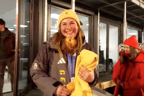 &bdquo;Habe schon so viel geweint&ldquo; &ndash; Julia Taubitz kann ihr Rodel-Gold kaum fassen