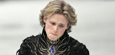 Sturz-Drama um das Wunderkind &ndash; Eiskunstlaufstar Ilia Malinin zerbricht in der K&uuml;r