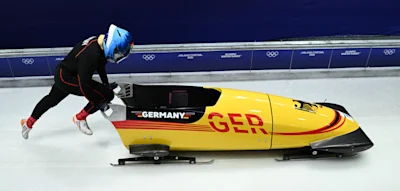 Goldfavoritin Laura Nolte muss 163 Kilogramm allein anschieben &ndash; wie schafft sie das?