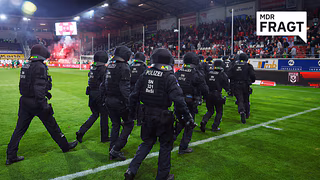 Deutliche Mehrheit will Fu&szlig;ballvereine f&uuml;r Polizeieins&auml;tze zur Kasse bitten