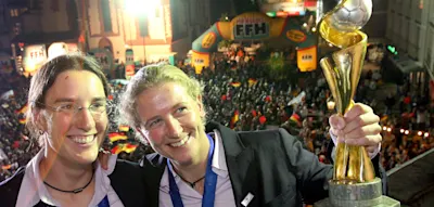 &bdquo;Unsere Mannschaft teilte sich drei Duschen und drei Toiletten mit 16 Nordkoreanerinnen&ldquo;