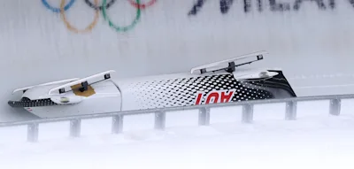 Schwerer Sturz der &Ouml;sterreicher &ndash; Deutsche Viererbobs auf Goldkurs
