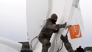 General: Bundeswehr will eigenen Satellitenschwarm