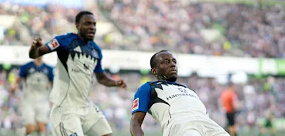 Wilder Bundesliga-Nachmittag &ndash; 22 Tore und ein Trainer vor dem Aus