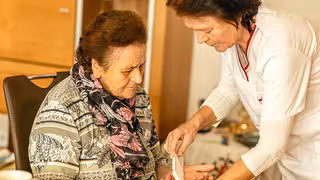 Hunderttausende Pflegebed&uuml;rftige rufen zustehende staatliche Hilfe nicht ab