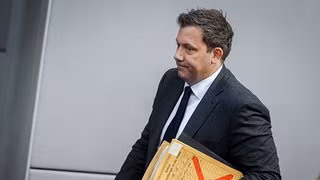 Bundestag bringt Nachfolger der Riester-Rente auf den Weg