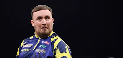 Nur die Security kann Luke Littler stoppen