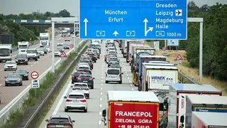 ADAC erwartet Staus zum Ferienbeginn und am Osterwochenende