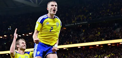 T&uuml;rkei und Schweden zittern sich zur WM, Polen nicht dabei