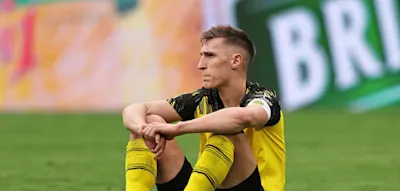 Pfiffe, schweigen, verschwinden &ndash; Schlotterbecks d&uuml;stere Vertrags-Party