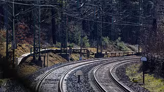 Oberleitungen am Limit: Investitionsstau belastet Bahnverkehr