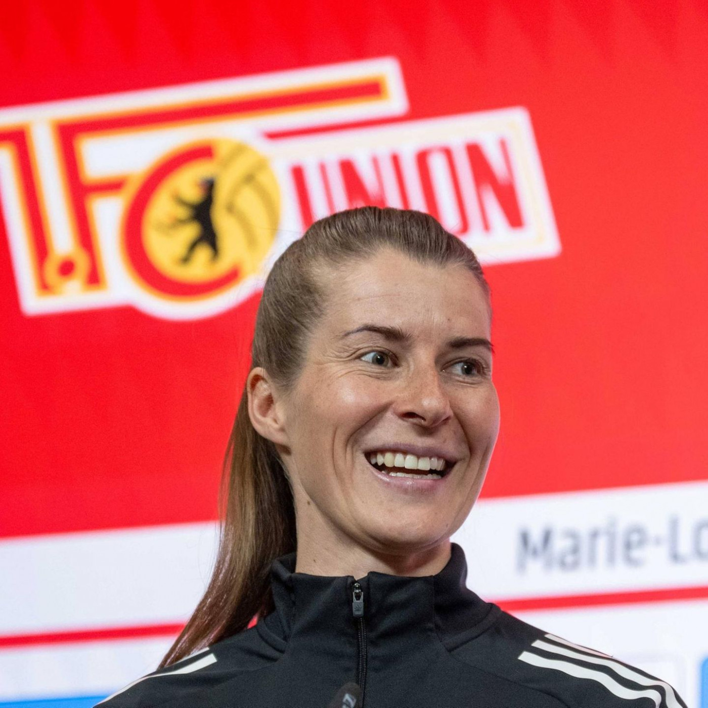 Sie schreibt heute Geschichte: Deb&uuml;t von Marie-Louise Eta als Cheftrainerin