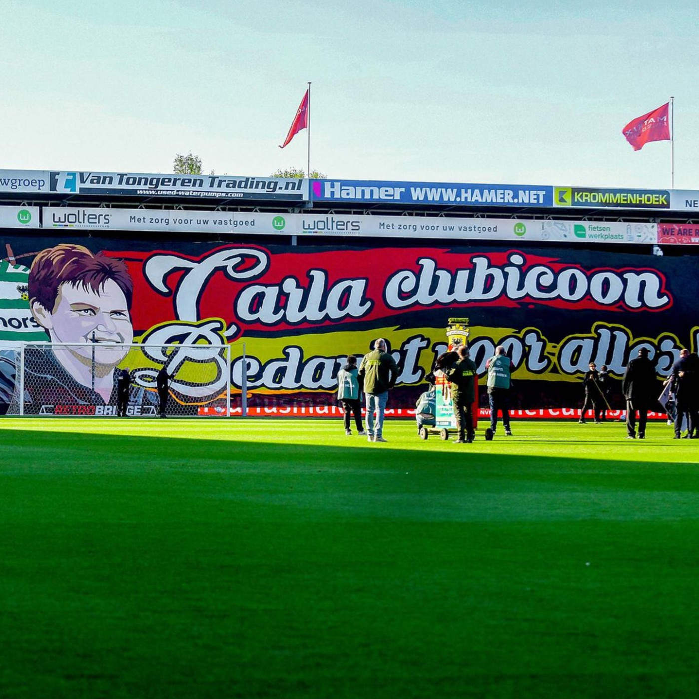 So r&uuml;hrend feiern holl&auml;ndische Ultras ihre Zeugwartin