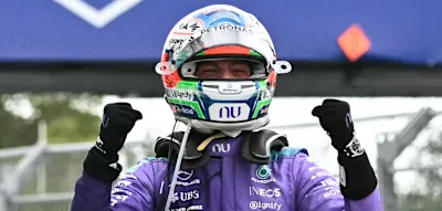 &bdquo;Die Sterne scheinen g&uuml;nstig zu stehen&ldquo; &ndash; das Formel-1-Wunderkind nimmt die WM ins Visier