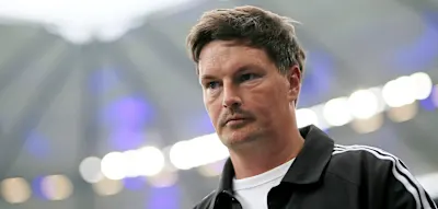 Warum mitten im Abstiegskampf ein Magier in die HSV-Kabine kam