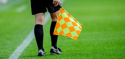 Nach Schlag gegen Linienrichter &ndash; Spiele in Th&uuml;ringen abgesagt