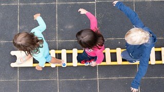 Deutschland schneidet beim Wohlergehen von Kindern unterdurchschnittlich ab