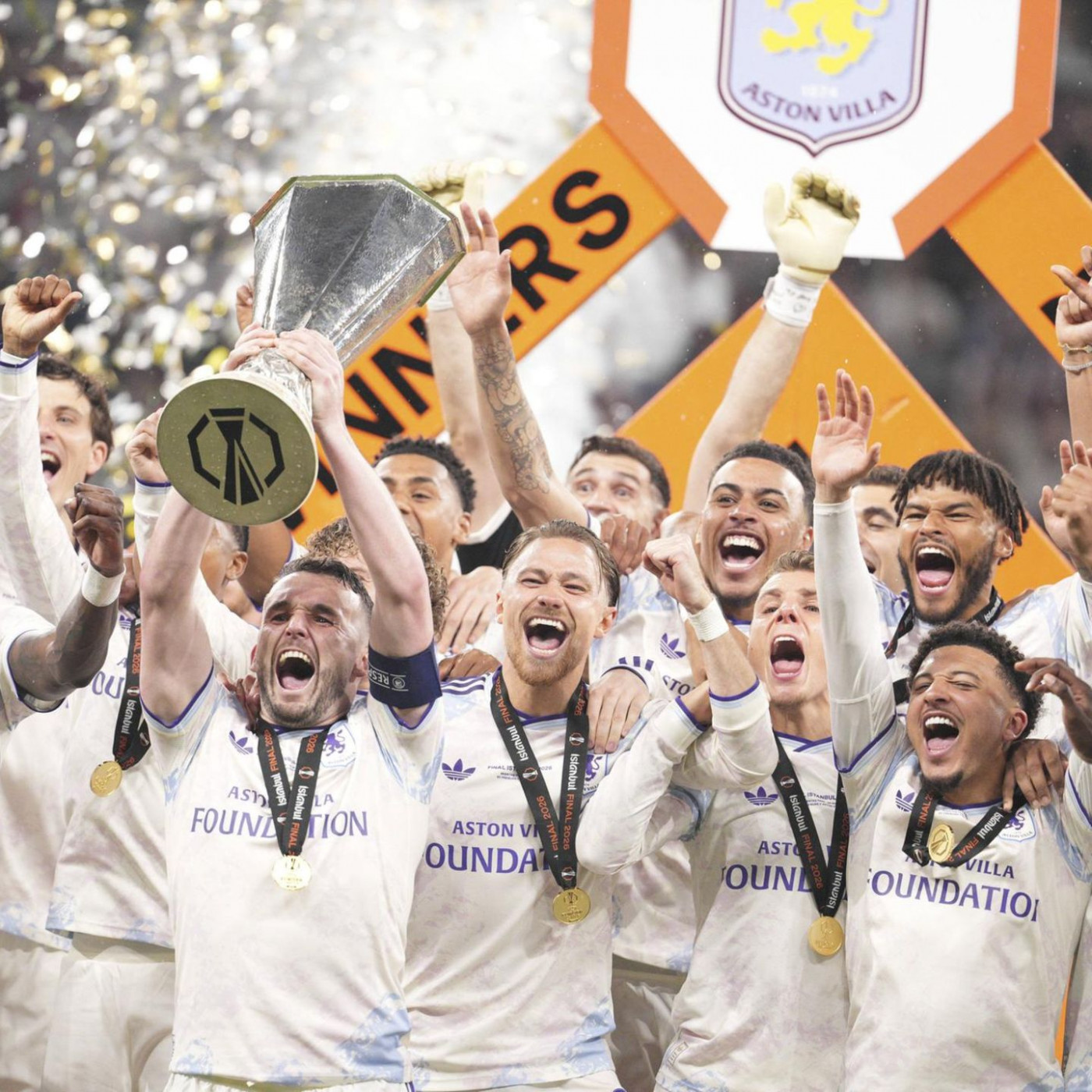 Aston Villa zerst&ouml;rt Freiburgs Titel-Traum &ndash; Highlights im Video